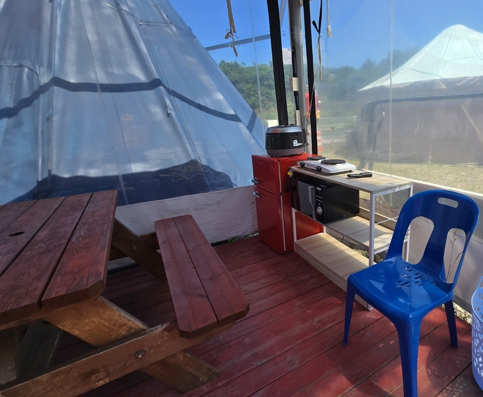 half_glamping