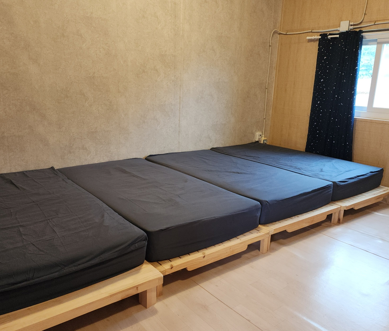 camping_room